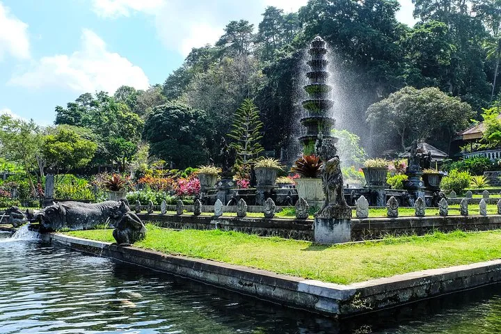 Lempuyang Tours