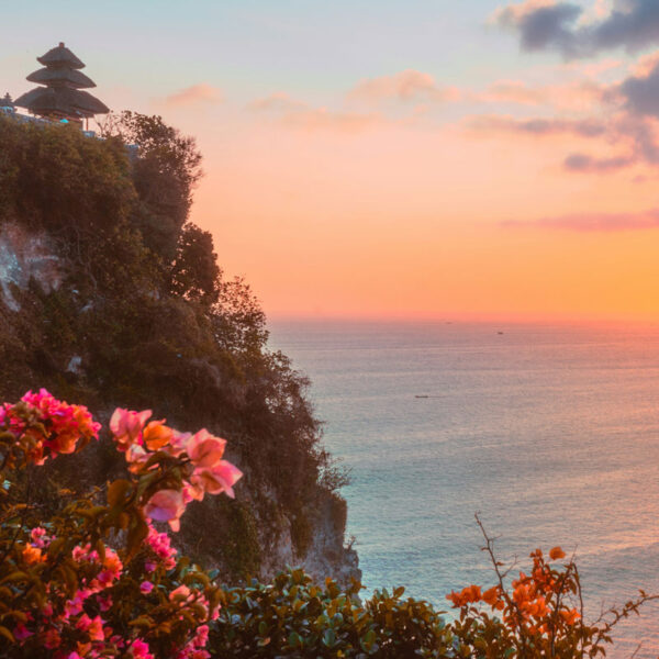 Uluwatu Sunset Tours & Jimbaran Dinner - Image 3
